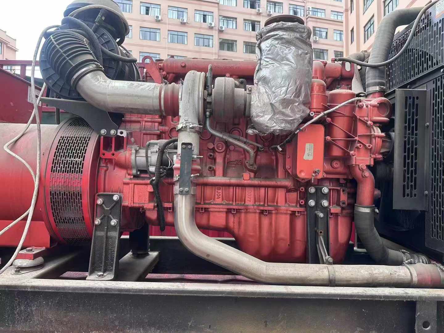 电白如何选择适合 600kW 柴油发电机组的过载保护器？