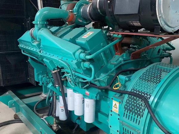 电白更换100kW柴油发电机组机油时，需要注意哪些事项？